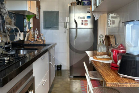 Apartamento à venda com 2 quartos em Pinheiros, São Paulo, SP