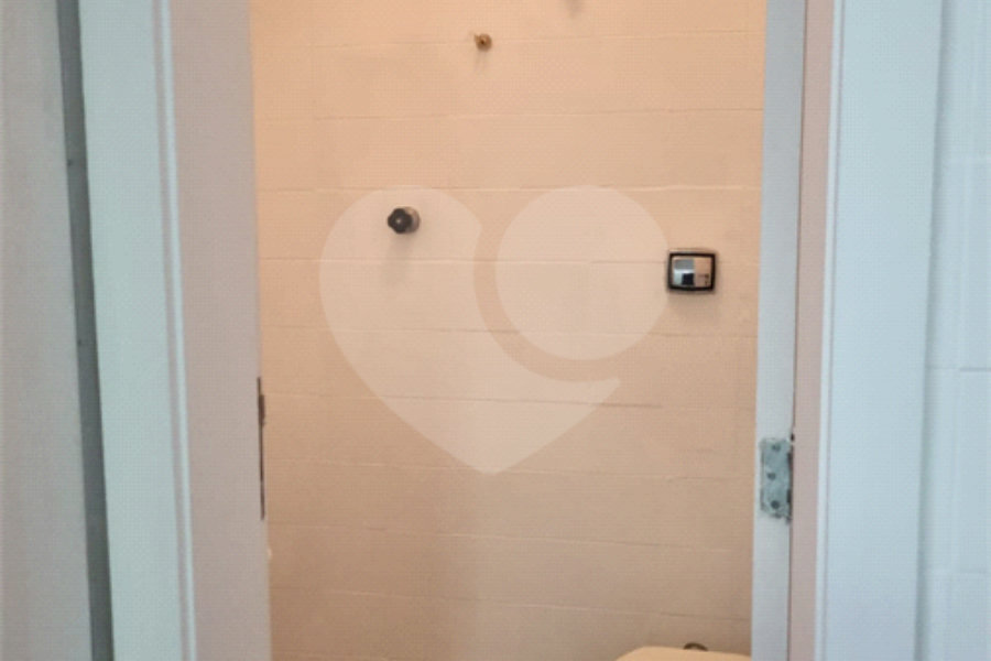 Apartamento à venda com 3 quartos, sendo 1 suíte, em Jardim América, São Paulo, SP