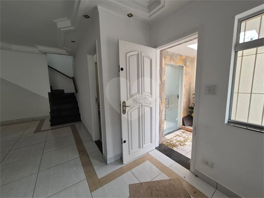 Casa à venda ou para alugar com 3 quartos, sendo 1 suíte, em Parque São Domingos, São Paulo, SP