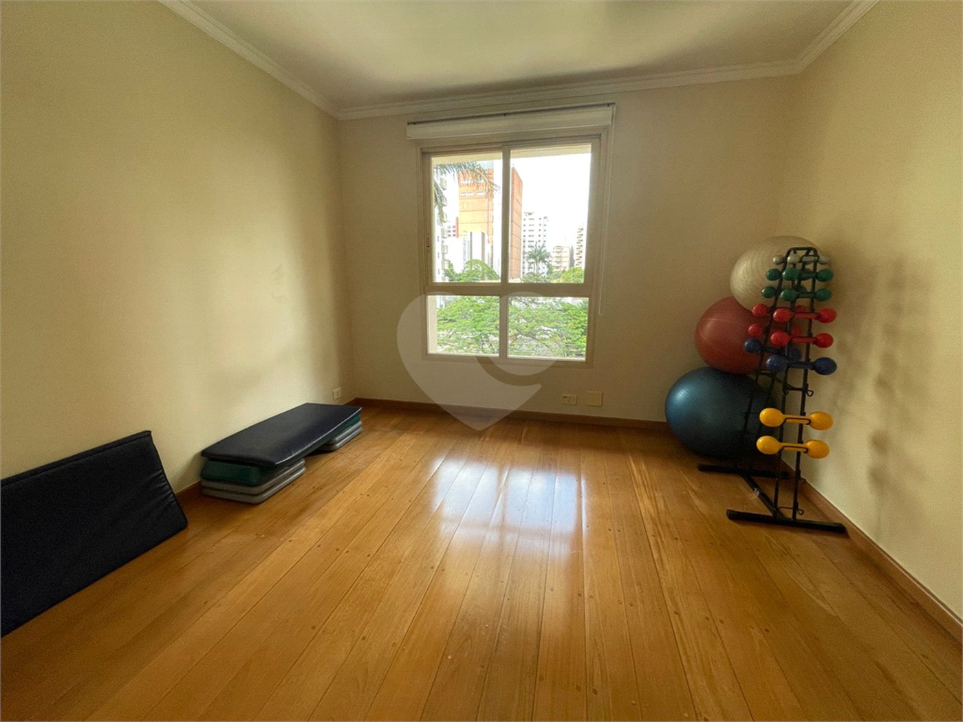 Apartamento à venda com 3 suítes em Campo Belo, São Paulo, SP