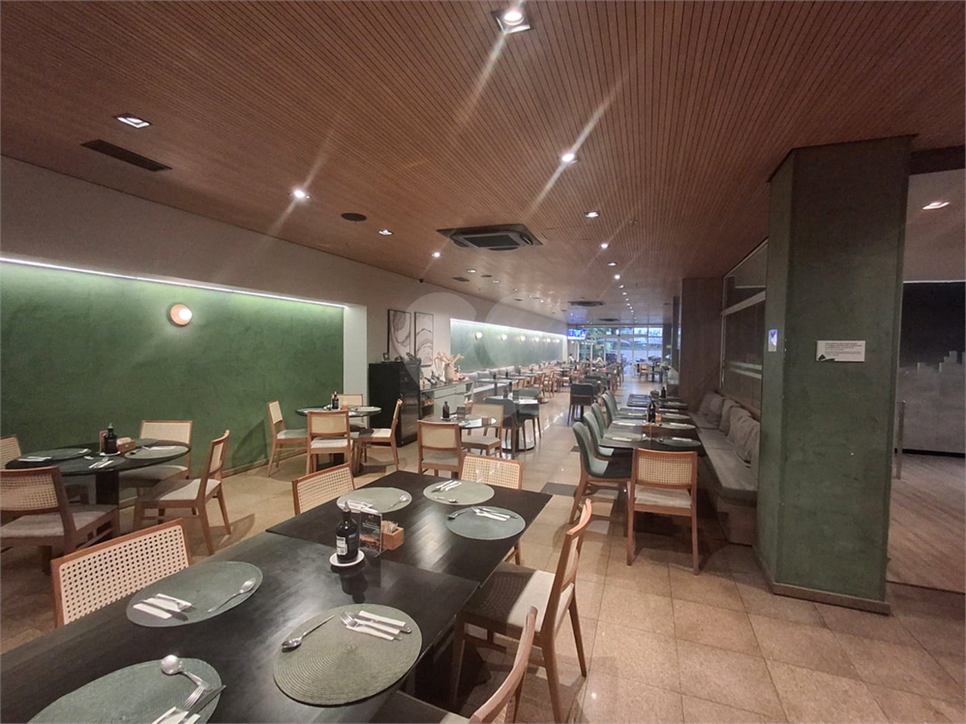Apartamento à venda ou para alugar com 1 quarto em Cerqueira César, São Paulo, SP