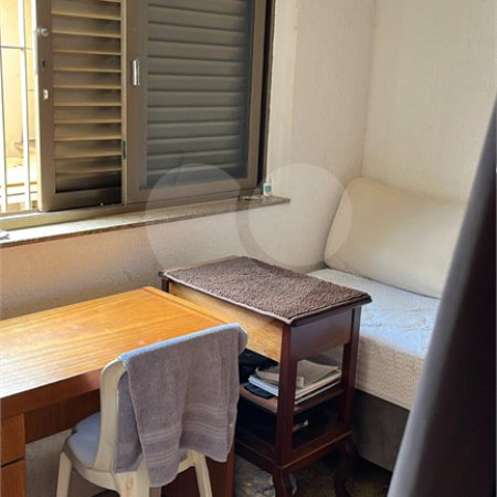 Sobrado à venda com 4 quartos, sendo 1 suíte, no Centro, Araraquara, SP
