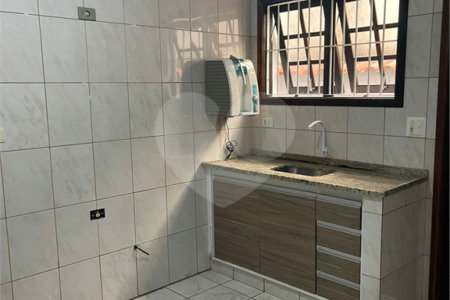 Casa à venda com 3 quartos, sendo 1 suíte, em Jardim Camila, Mogi das Cruzes, SP