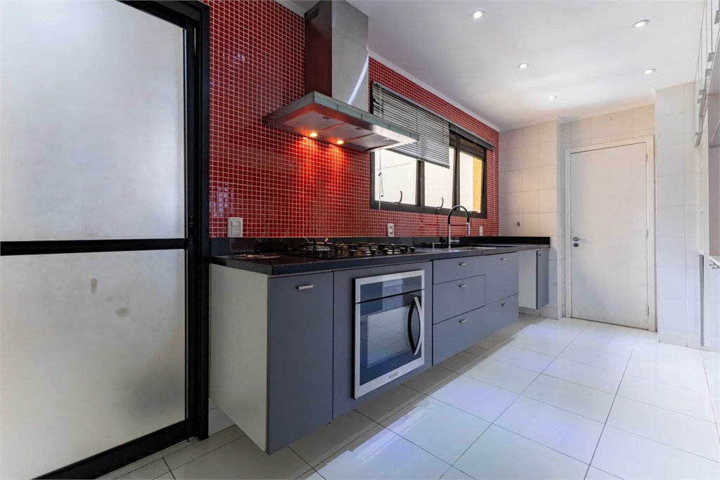 Apartamento à venda com 4 quartos, sendo 3 suítes, em Vila Suzana, São Paulo, SP