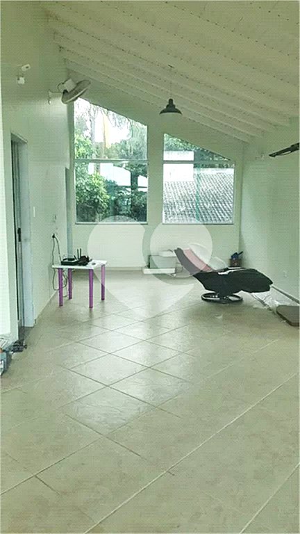 Casa à venda com 3 suítes no condomínio Sausalito, Mairiporã - SP