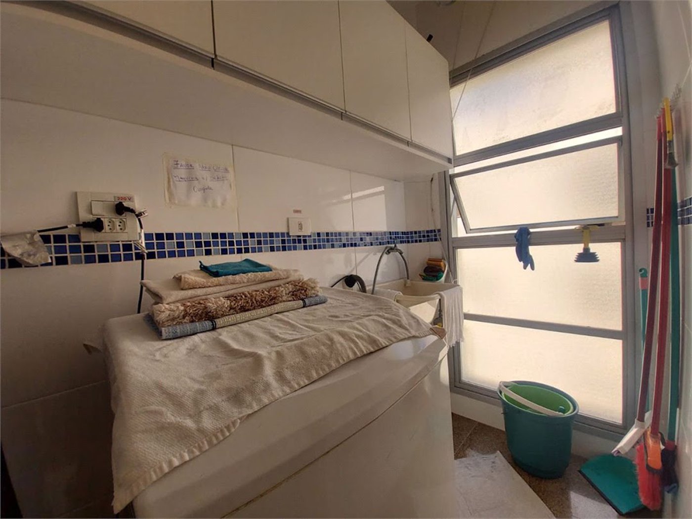 Apartamento Residencial à venda, Jardim das Conchas, Guarujá - AP1050.