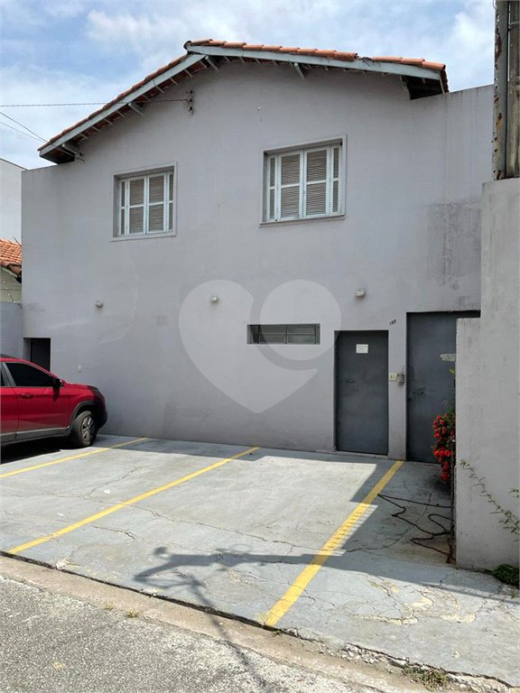 Casa à venda ou para alugar com 8 quartos em Chácara Santo Antônio, São Paulo, SP