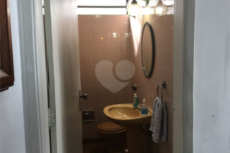Casa Térrea à venda ou para alugar com 3 quartos, sendo 1 suíte, em Lapa, São Paulo, SP