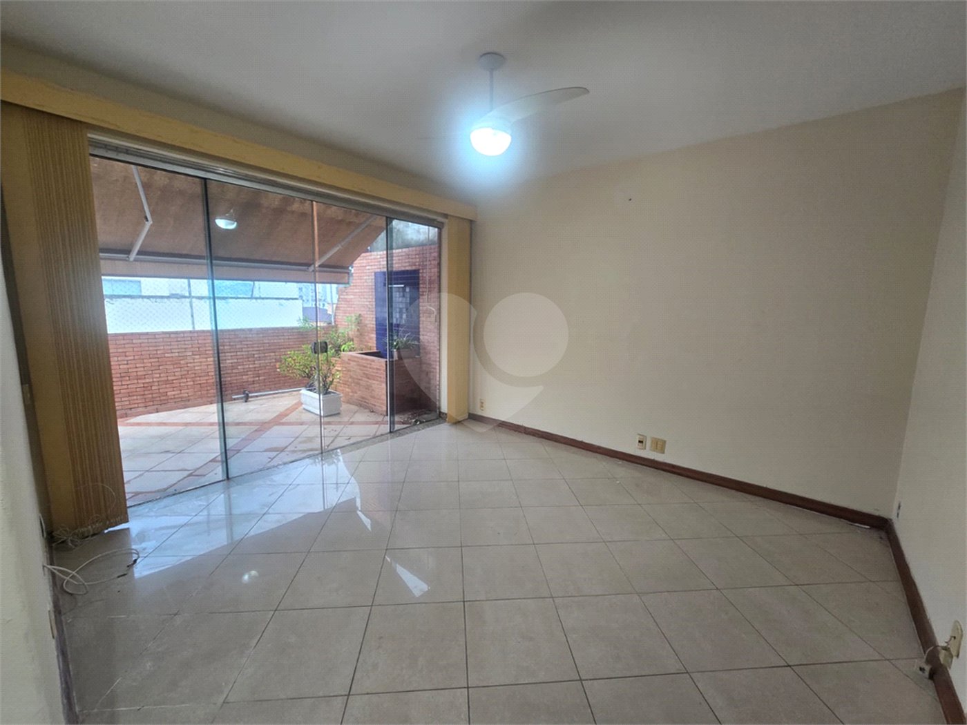 Cobertura à venda com 3 quartos, sendo 1 suíte,  em Tijuca, Rio de Janeiro, RJ