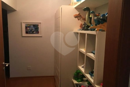 Casa à venda com 3 suítes no condomínio Lago Azul Residencial e Golfe, Araçoiaba da Serra - SP
