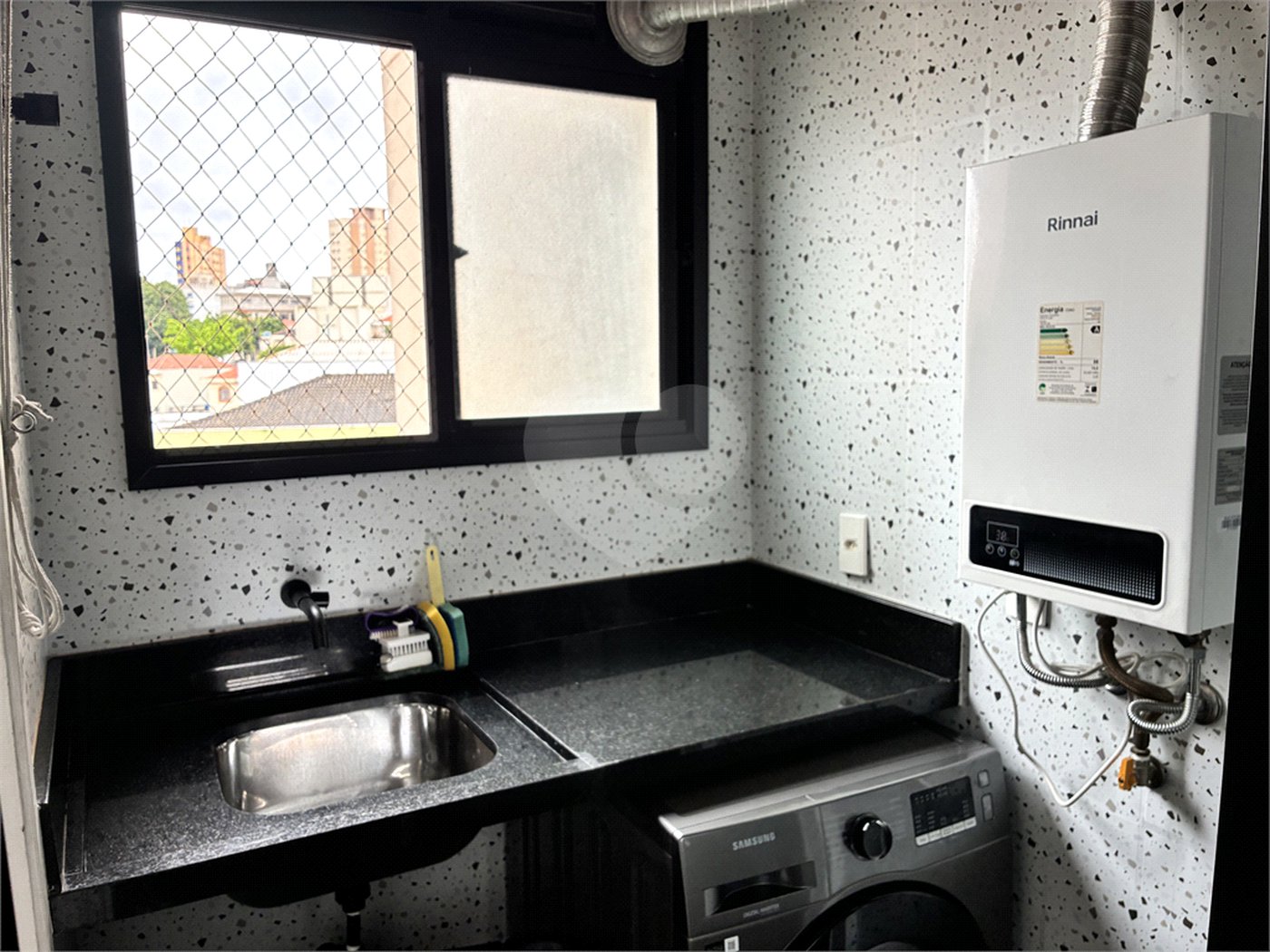 Apartamento à venda com 3 quartos, sendo 1 suíte, em Vila Gustavo, São Paulo, SP