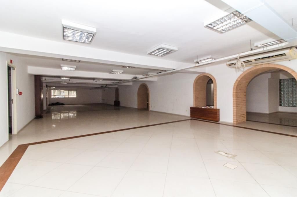 Prédio Comercial de Grande Porte no Centro Histórico de Santos para Venda Ou Aluguel