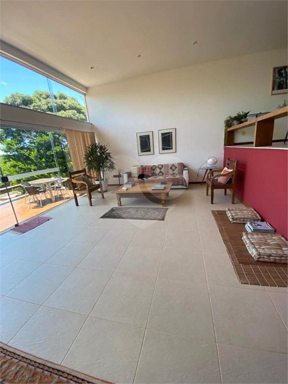Casa à venda com 6 suítes em Ferradura, Armação dos Búzios, RJ