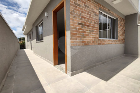 Casa Térrea à venda com 3 suítes em Jardim do Lago, Atibaia, SP