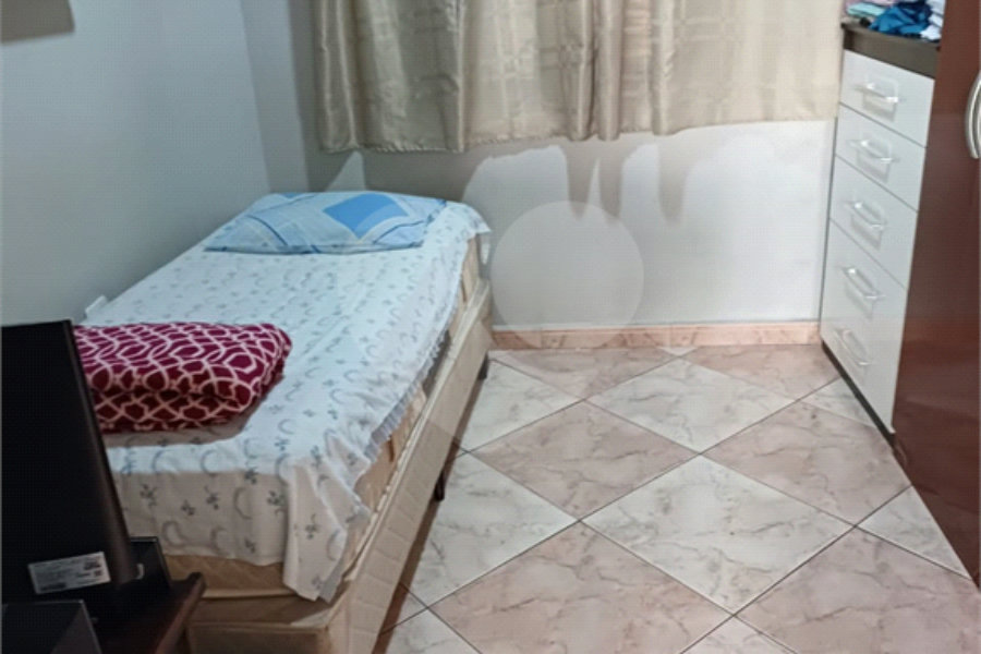Casa Térrea à venda com 6 quartos em Vila Gustavo, São Paulo, SP