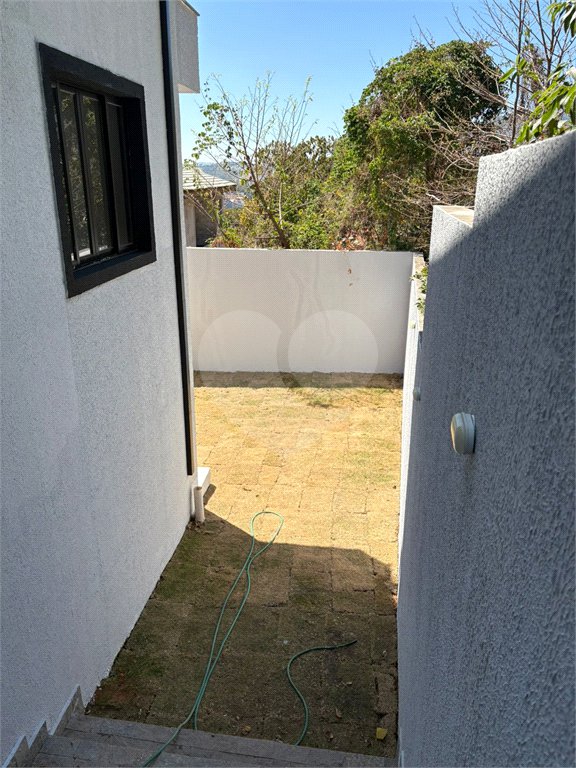 Sobrado à venda com 3 suítes em Jardim Maristela, Atibaia, SP