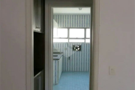 Apartamento à venda com 3 quartos, sendo 1 suíte, em Jardim Paulista, São Paulo, SP
