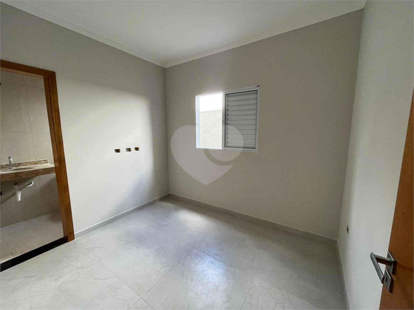 Casa à venda com 3 quartos, sendo 2 suítes, em Nova Cerejeira, Atibaia, SP