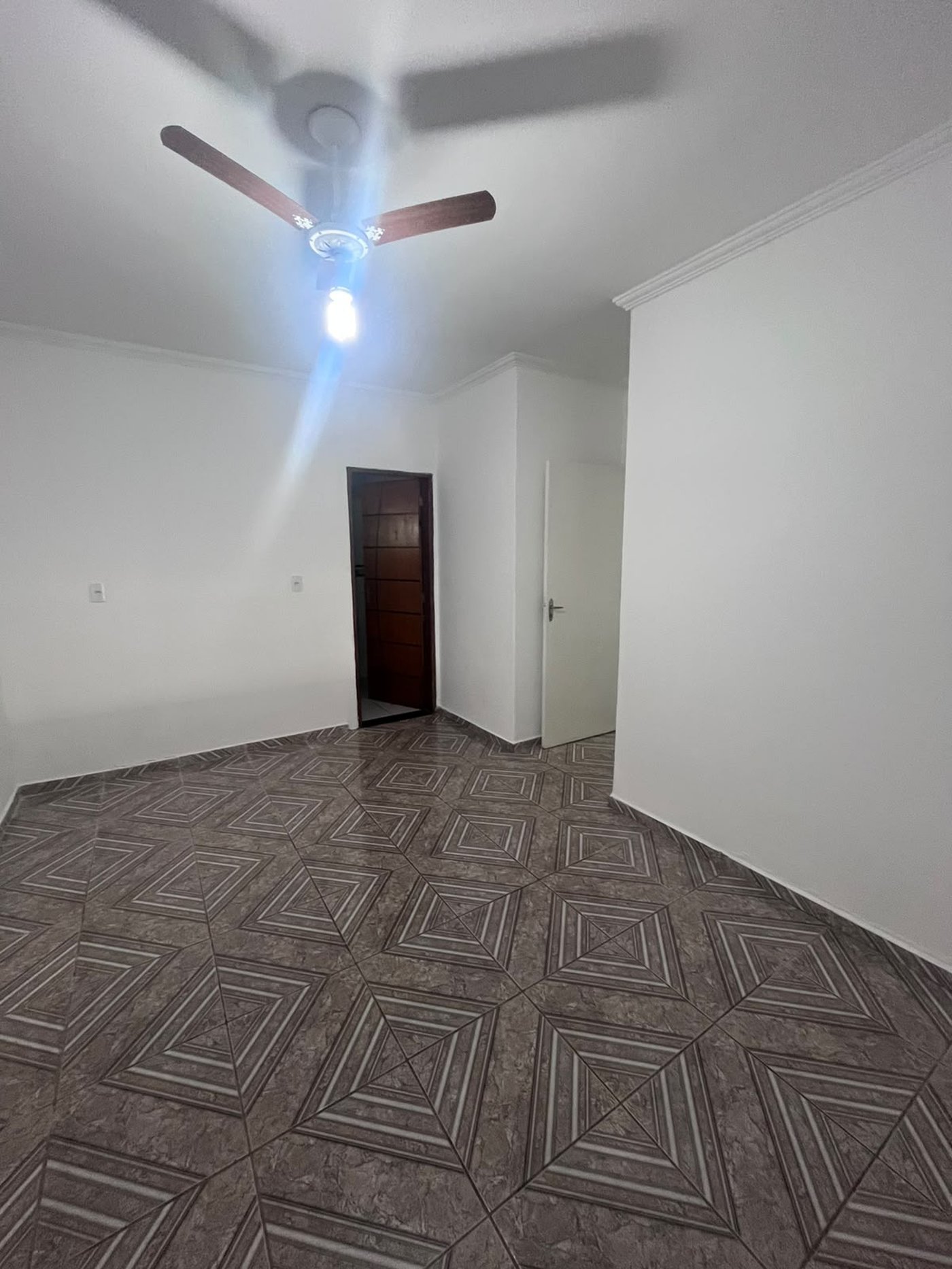 Casa à venda ou para alugar com 3 quartos, sendo 1 suíte,  em Parque Ortolândia, Hortolândia, SP
