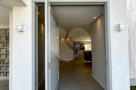 Casa à venda com 3 quartos, sendo 1 suíte, no condomínio Santa Mônica, Itu - SP
