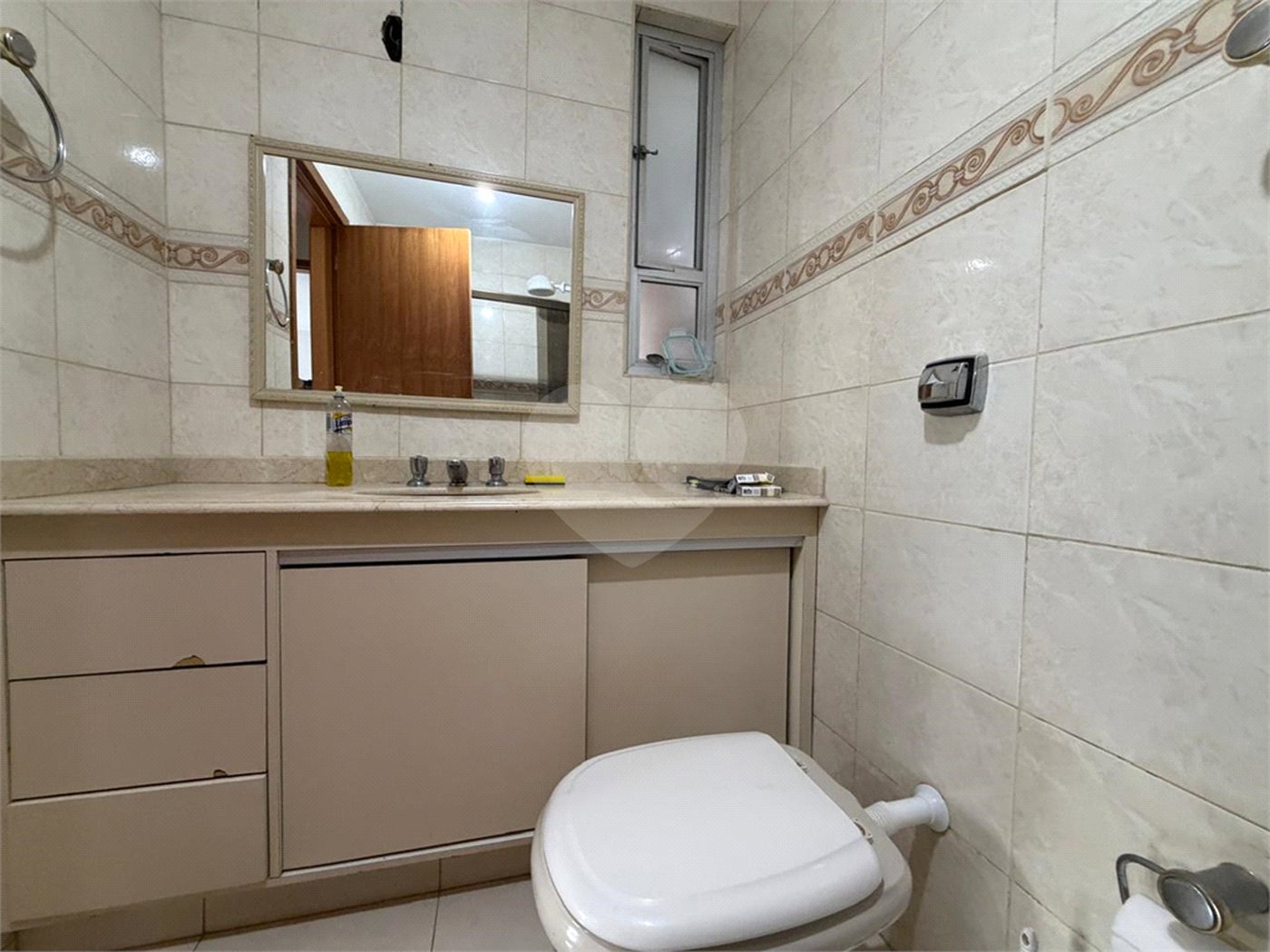 Apartamento à venda ou para alugar com 3 quartos, sendo 1 suíte,  em Jardim Paraíso, São Paulo, SP