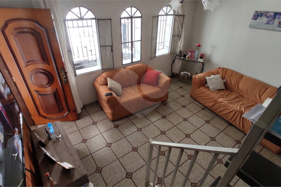 Sobrado à venda com 3 quartos, sendo 1 suíte, em Tremembé, São Paulo, SP