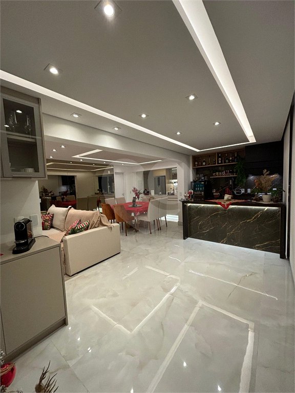Apartamento à venda com 2 suítes em Vila Anastácio, São Paulo, SP