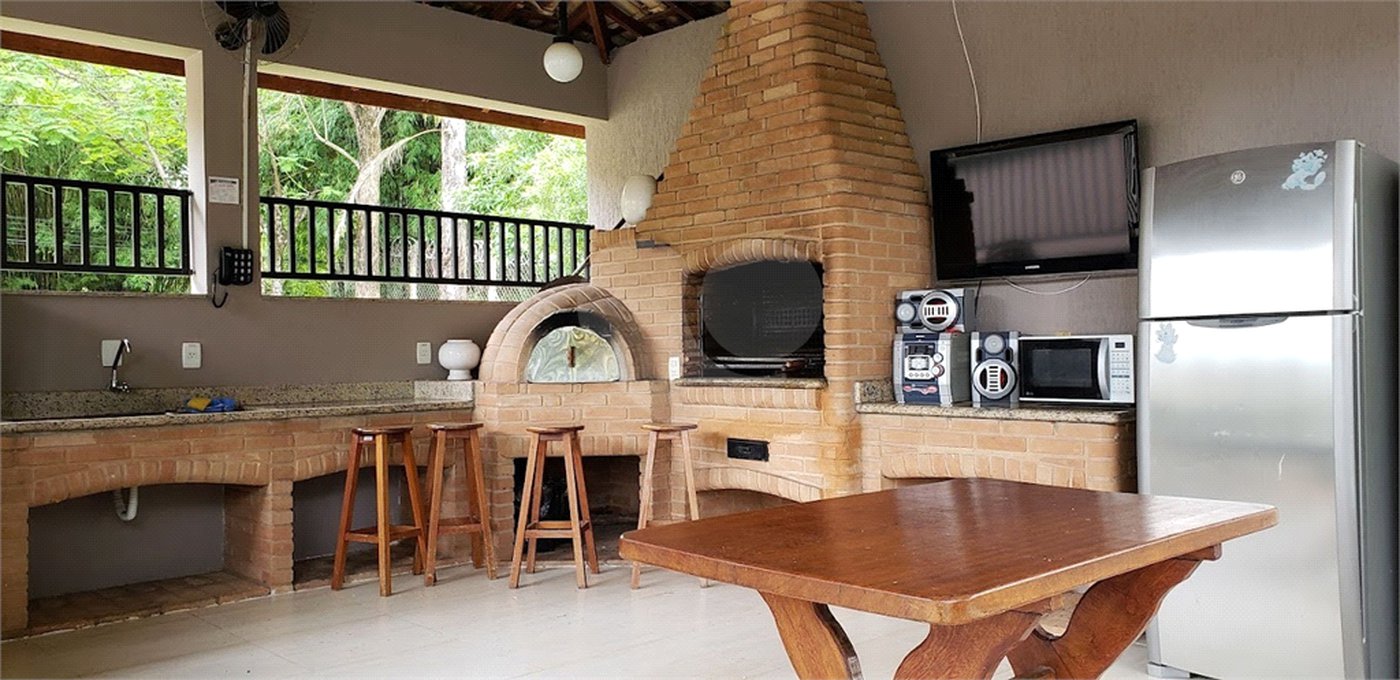Casa à venda com 3 suítes no condomínio Terras de Santa Teresa, Itupeva - SP