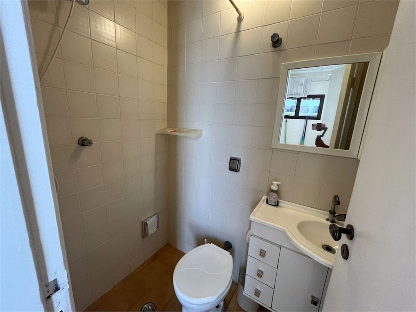 Apartamento com 4 dormitórios à venda, 259 m² por R$ 900.000,00 - Jardim Três Marias - Guarujá/SP