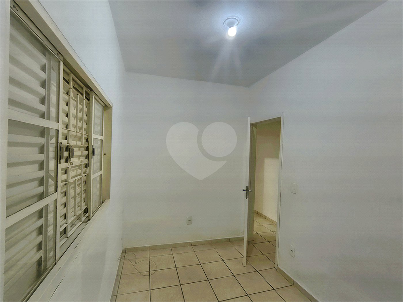 Casa à venda com 2 quartos em Jardim Juscelino Kubitschek, Indaiatuba, SP