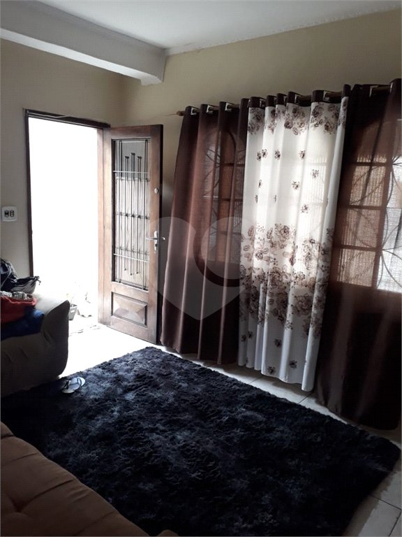 Casa à venda com 4 quartos em Parque Edu Chaves, São Paulo, SP