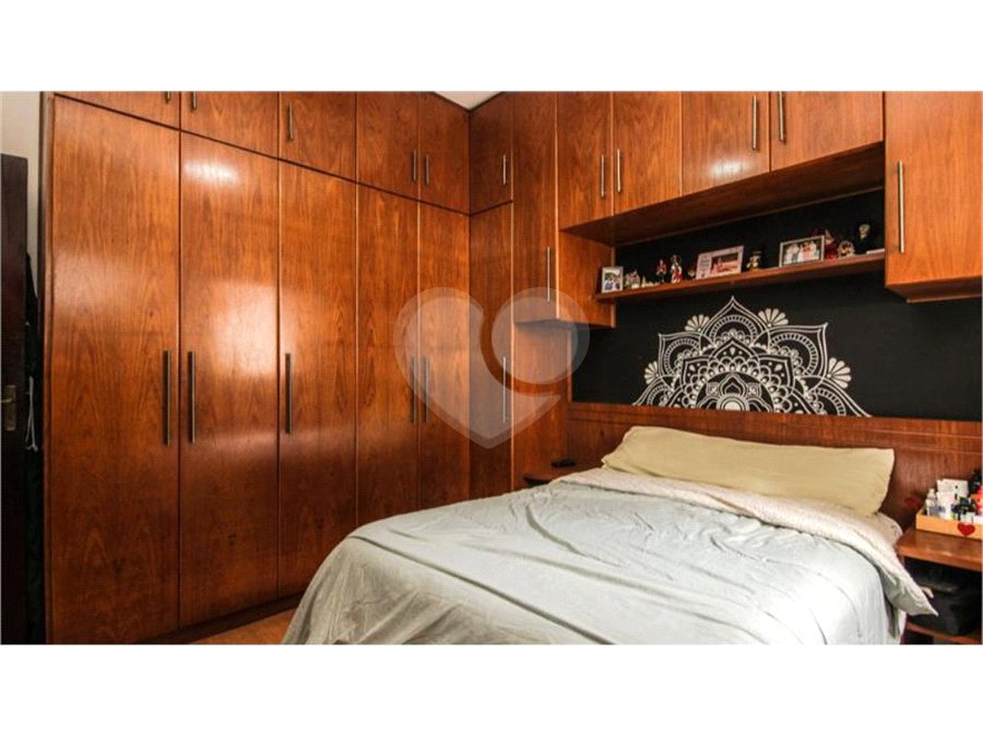 Prédio à venda com 5 quartos em Santa Teresinha, São Paulo, SP