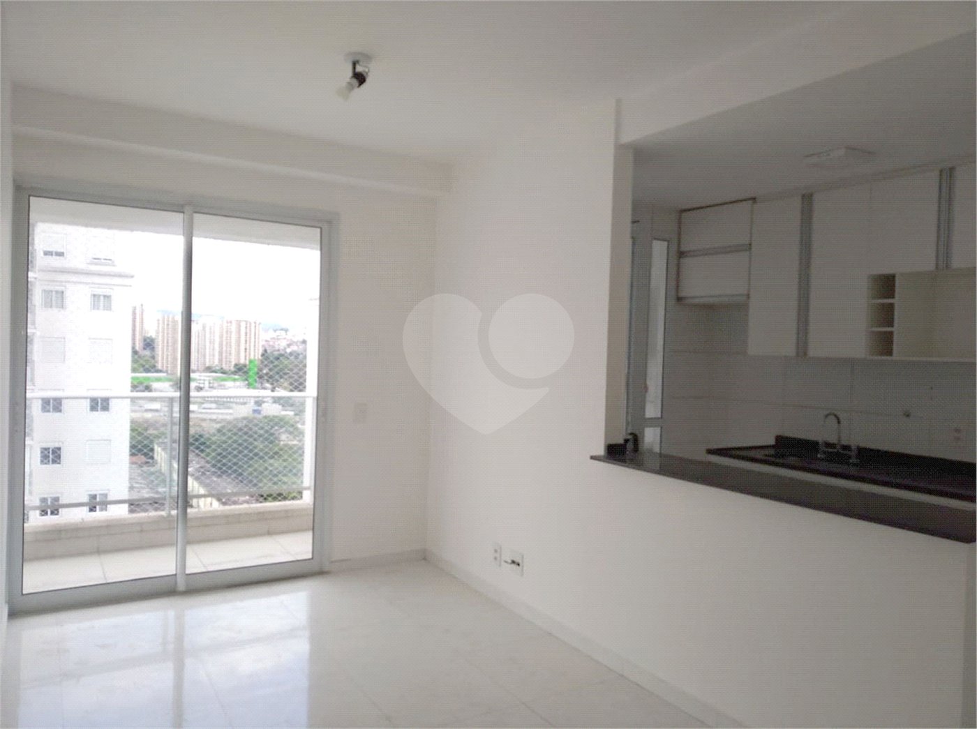 Apartamento para alugar com 2 quartos em Vila Anastácio, São Paulo, SP