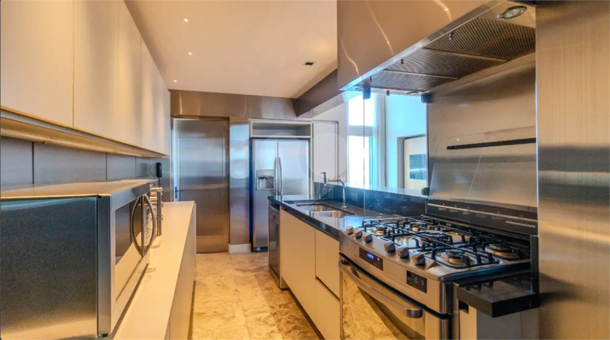 Apartamento à venda com 4 quartos, sendo 3 suítes, em Cidade Monções, São Paulo, SP