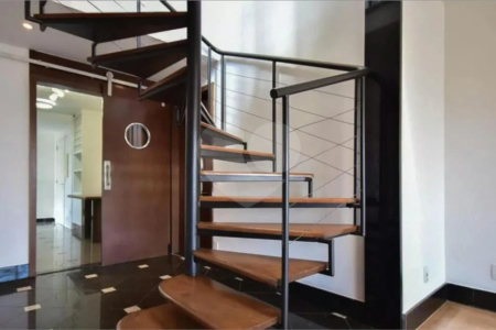 Cobertura à venda com 3 quartos, sendo 2 suítes,  em Paraíso do Morumbi, São Paulo, SP