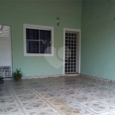 Casa à venda com 2 quartos no condomínio Silvino Manoel dos Santos, Itapetininga - SP