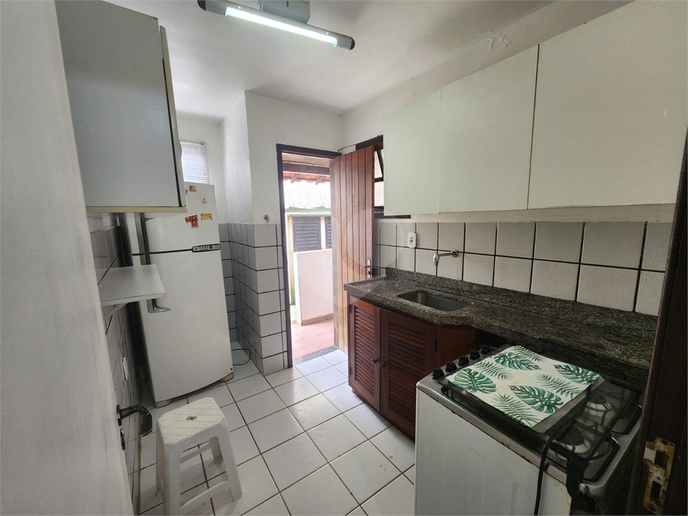 Casa em condomínio à venda ou para alugar com 2 quartos, sendo 1 suíte,  em Geribá, Armação dos Búzios, RJ