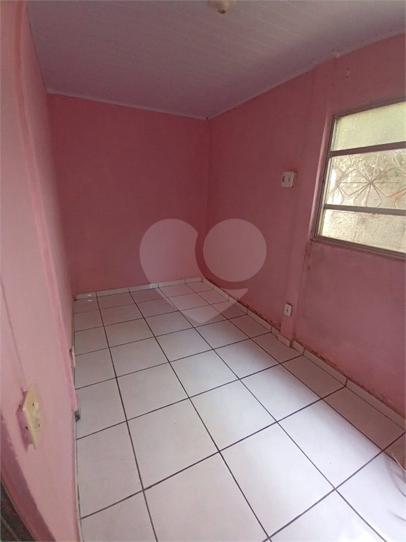 Casa Térrea à venda com 5 quartos em Santa Cruz, Rio de Janeiro, RJ