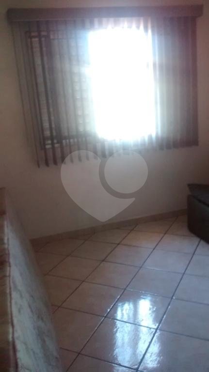 Casa à venda com 4 quartos, sendo 1 suíte, em Parque Vitória, São Paulo, SP