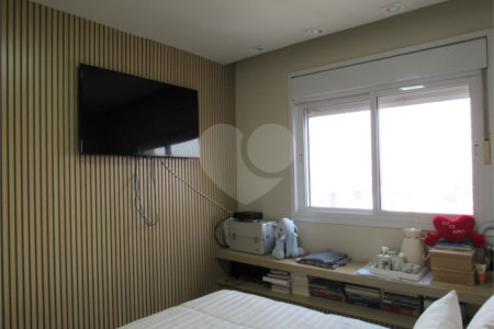 Apartamento para alugar com 3 suítes em Santana, São Paulo, SP