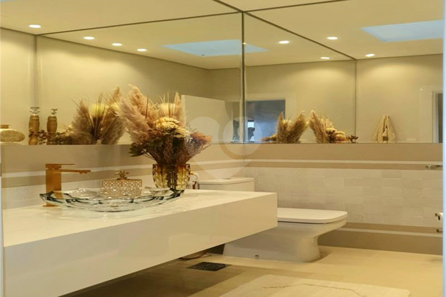 Casa à venda com 5 suítes no condomínio Residencial Villagio, Americana - SP