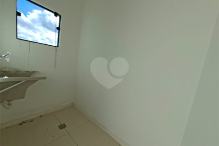 Casa à venda com 3 quartos, sendo 2 suítes, em Loteamento Residencial Lisboa, Itapetininga, SP