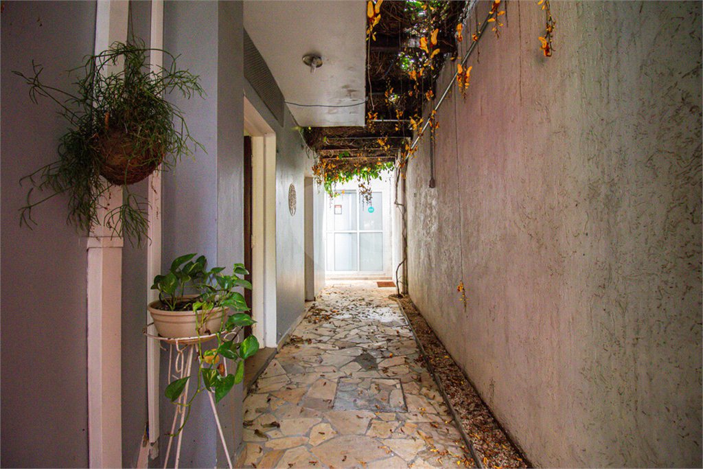 Sobrado à venda com 2 quartos, sendo 1 suíte, em Jardim Petrópolis, São Paulo, SP