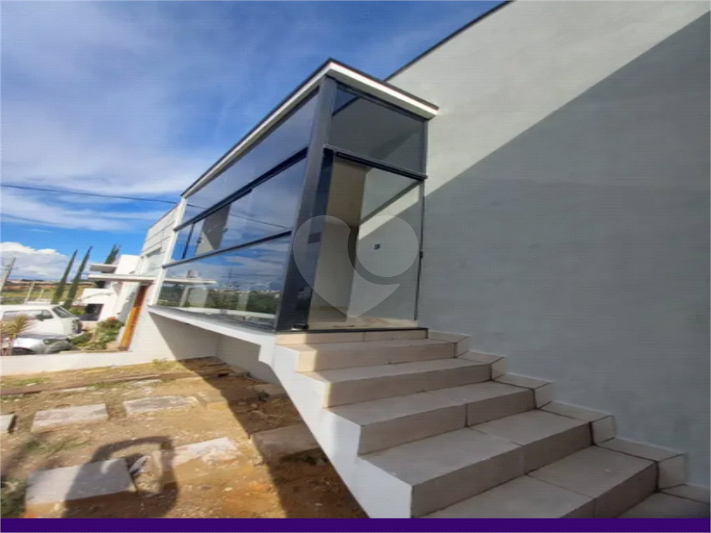 Casa à venda com 3 quartos, sendo 1 suíte, no condomínio Horto Florestal Iii, Sorocaba - SP