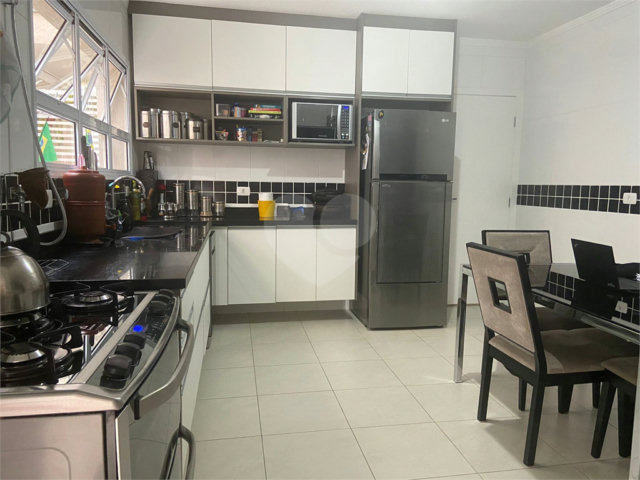 Sobrado à venda com 3 quartos, sendo 1 suíte,  em Horto Florestal, São Paulo, SP