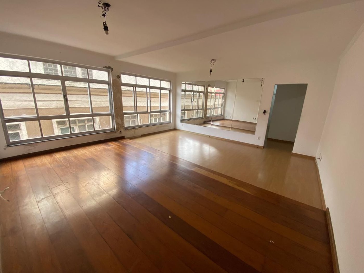 Apartamento com 3 dormitórios à venda, 133 m² por R$ 800.000,00 - Gonzaga - Santos/SP