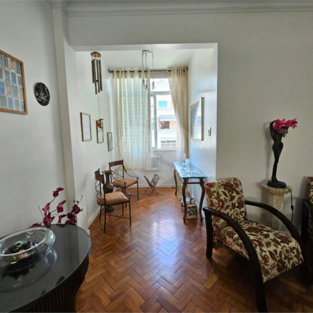 Apartamento à venda com 3 quartos, sendo 1 suíte, em Copacabana, Rio de Janeiro, RJ