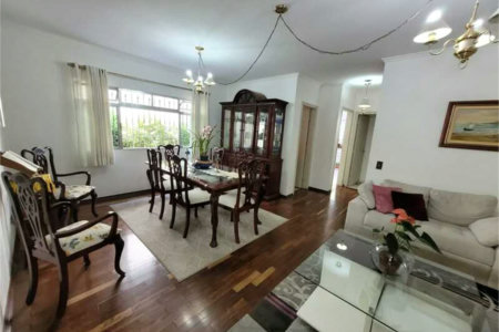 Sobrado à venda com 6 quartos, sendo 2 suítes, em Vila Romana, São Paulo, SP