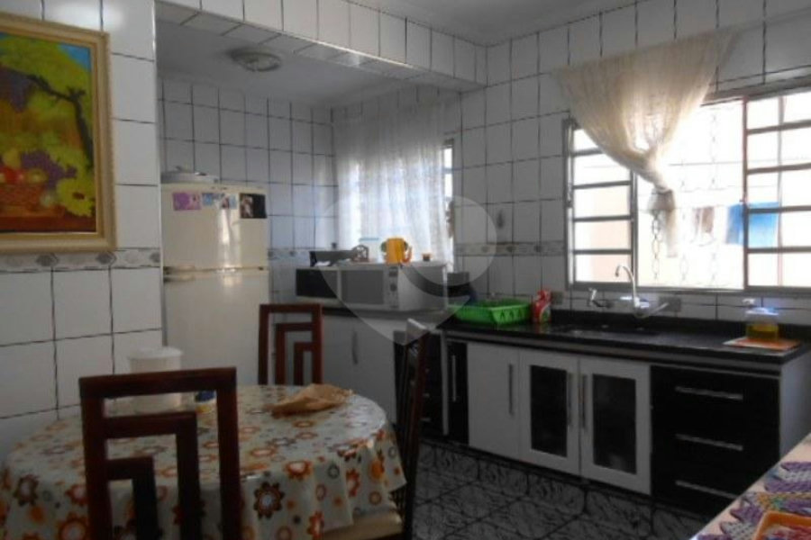 Sobrado à venda com 4 quartos, sendo 1 suíte, em Tucuruvi, São Paulo, SP