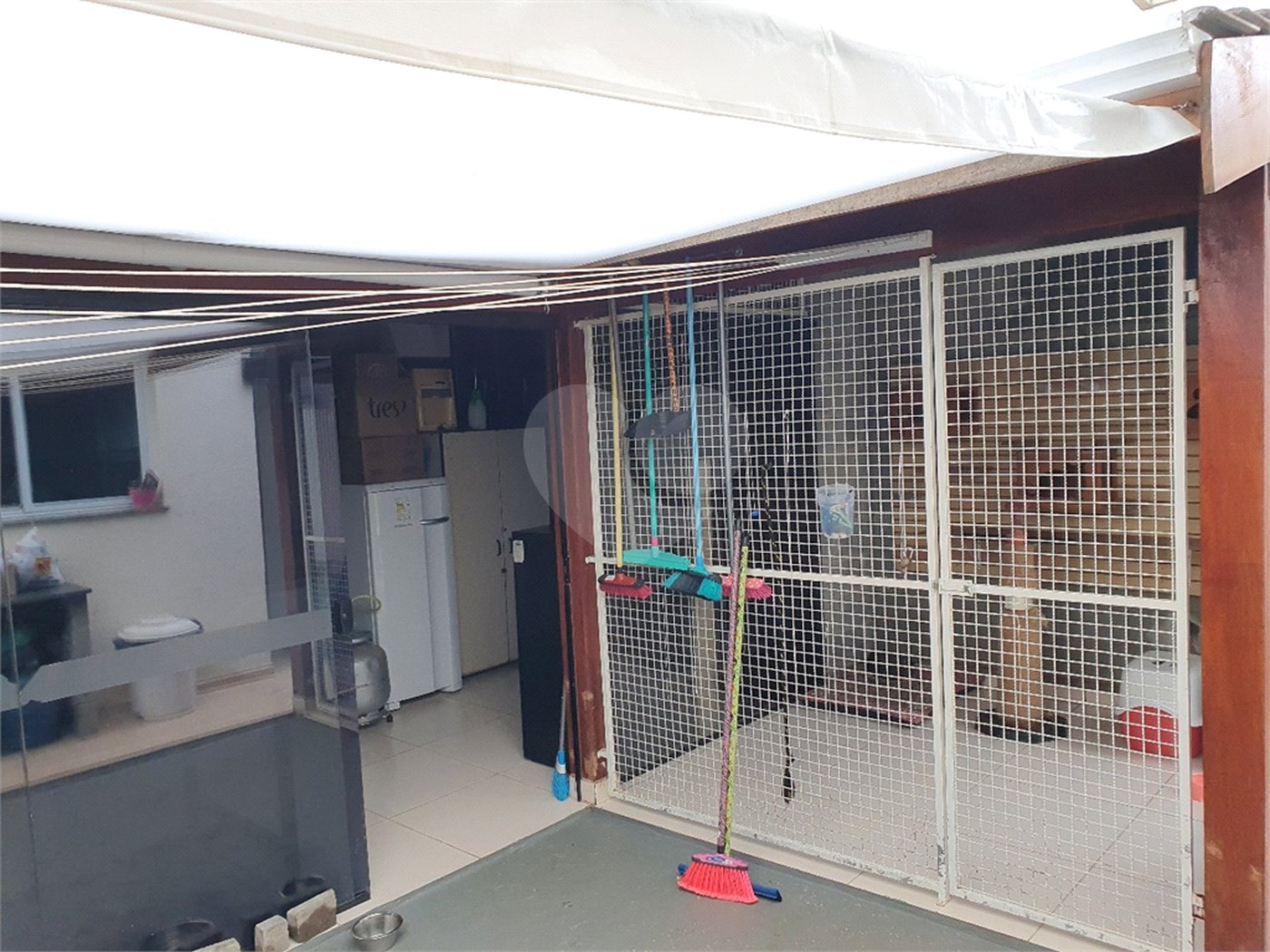 Casa à venda com 2 suítes no condomínio Residencial Bonanza I, Bom Jesus dos Perdões - SP